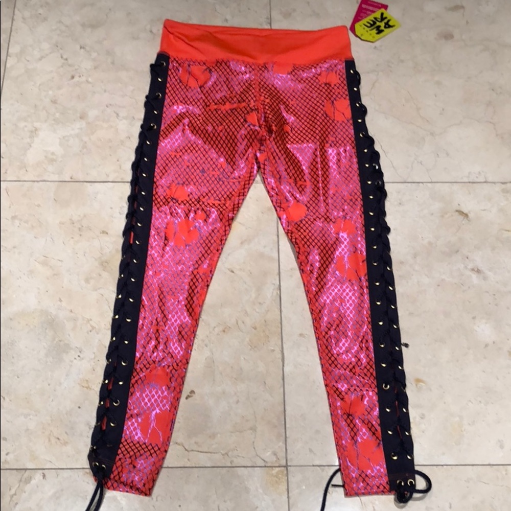 Zumba leggings (coral and dark navy trip)
